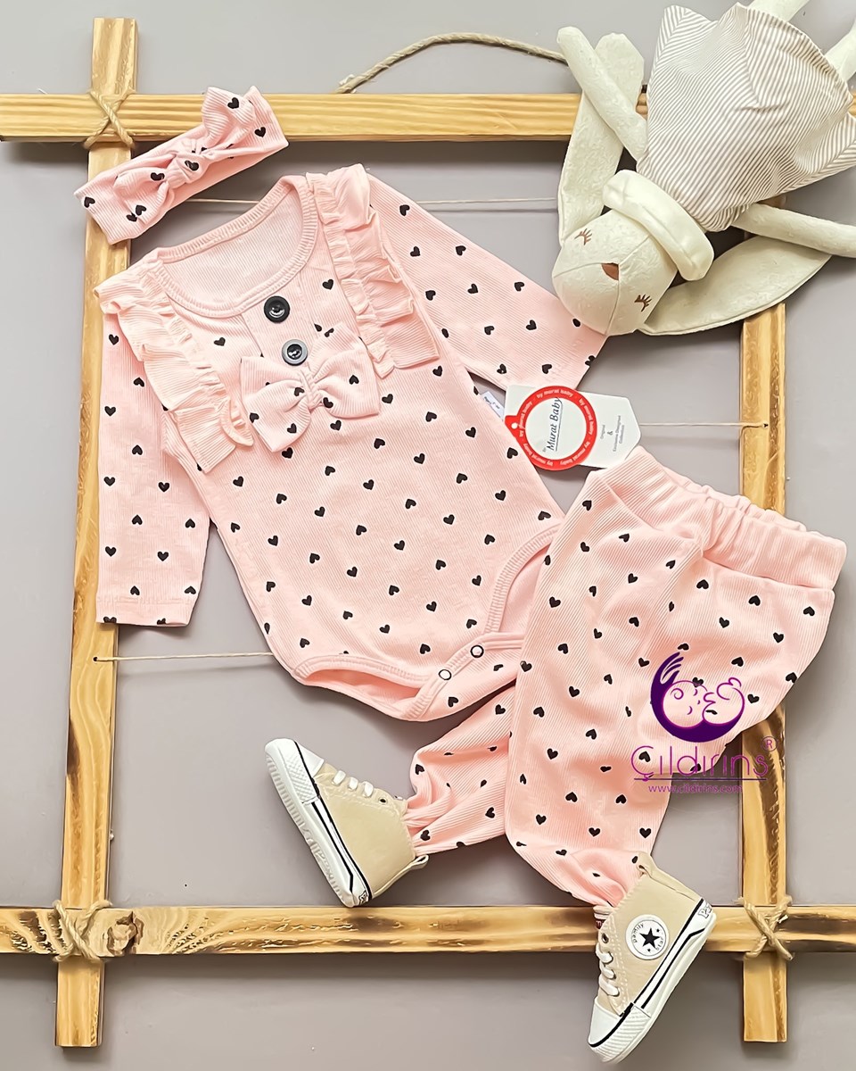 Miniapple Fiyonklu Küçük Kalpler Desenli Kolları Fırfırlı Bandanalı 3’lü Bebek Takımı - LİLA