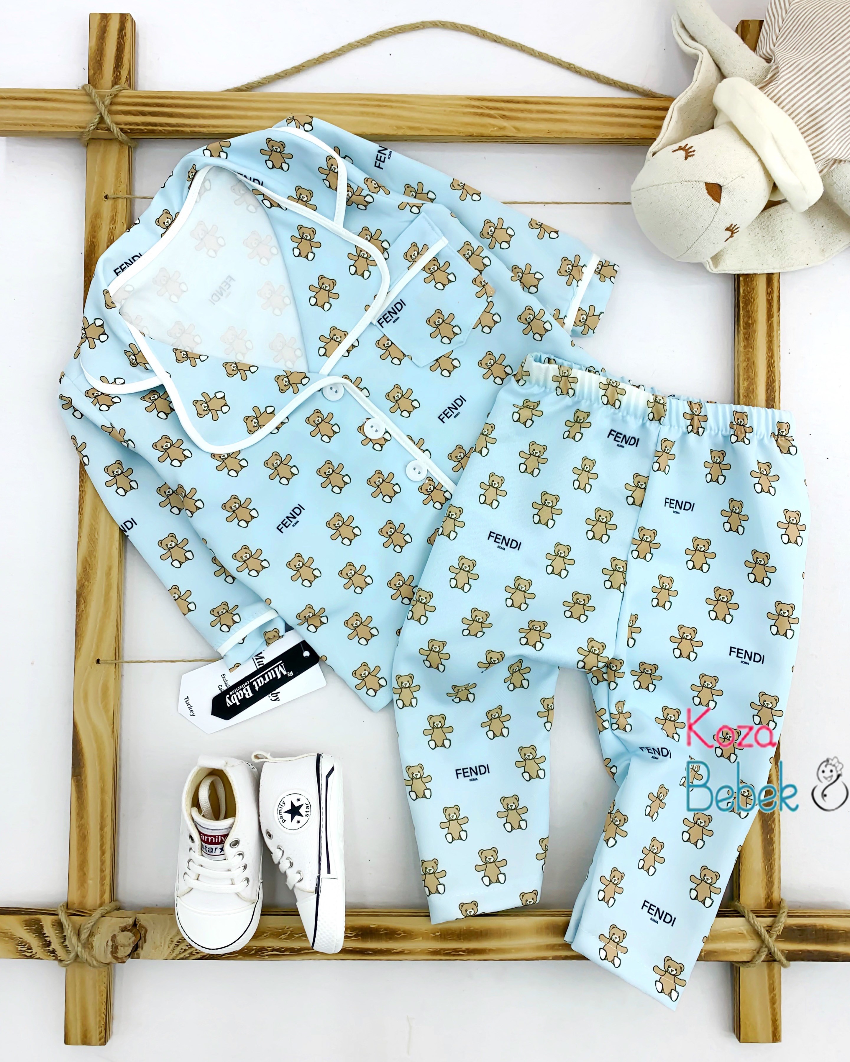 Miniapple Küçük Fendi Baskılı 2’li Bebek Pijama Takımı