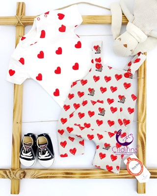 Miniapple Yazlık Küçük Moschino ve Kalp Desenli Badili Salopet Bebek Tulumu - KAHVERENGİ
