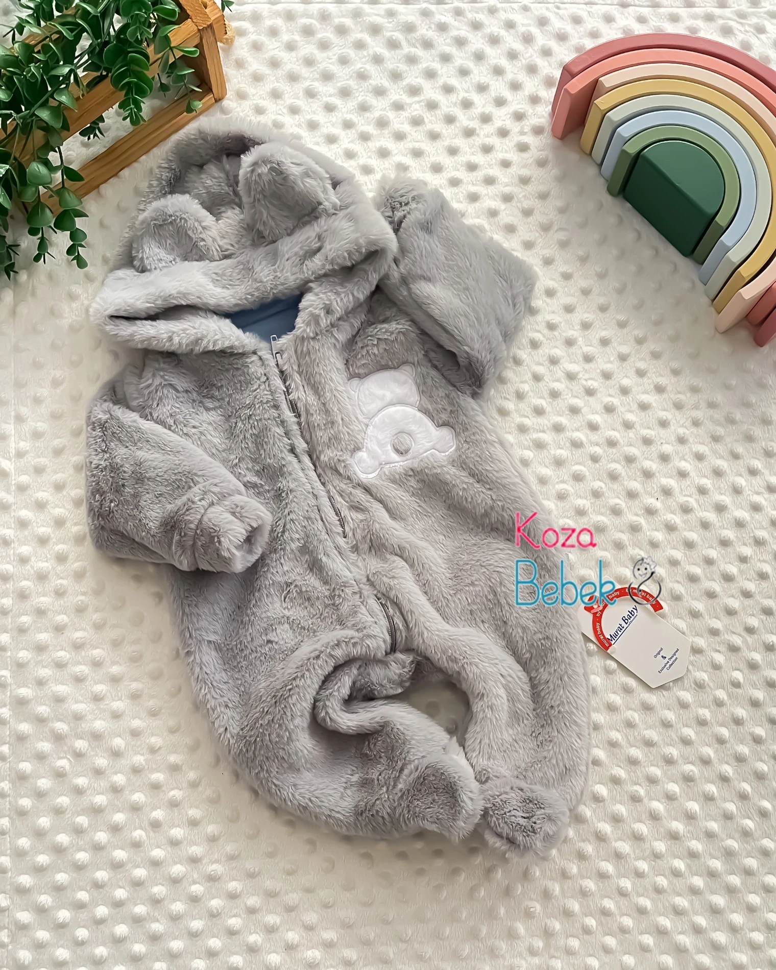 Miniapple Yumuşak Peluşlu Arkası Dönük Ayıcık Nakışlı Fermuarlı Bebek Tulumu