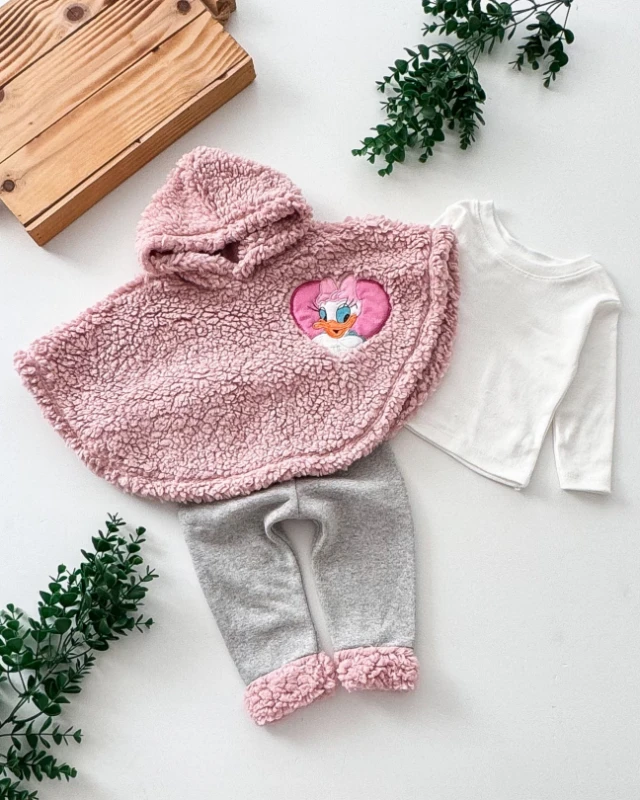 Cuscino Dasy Duck Nakışlı Pelerinli Badili 3’lü Bebek Takımı
