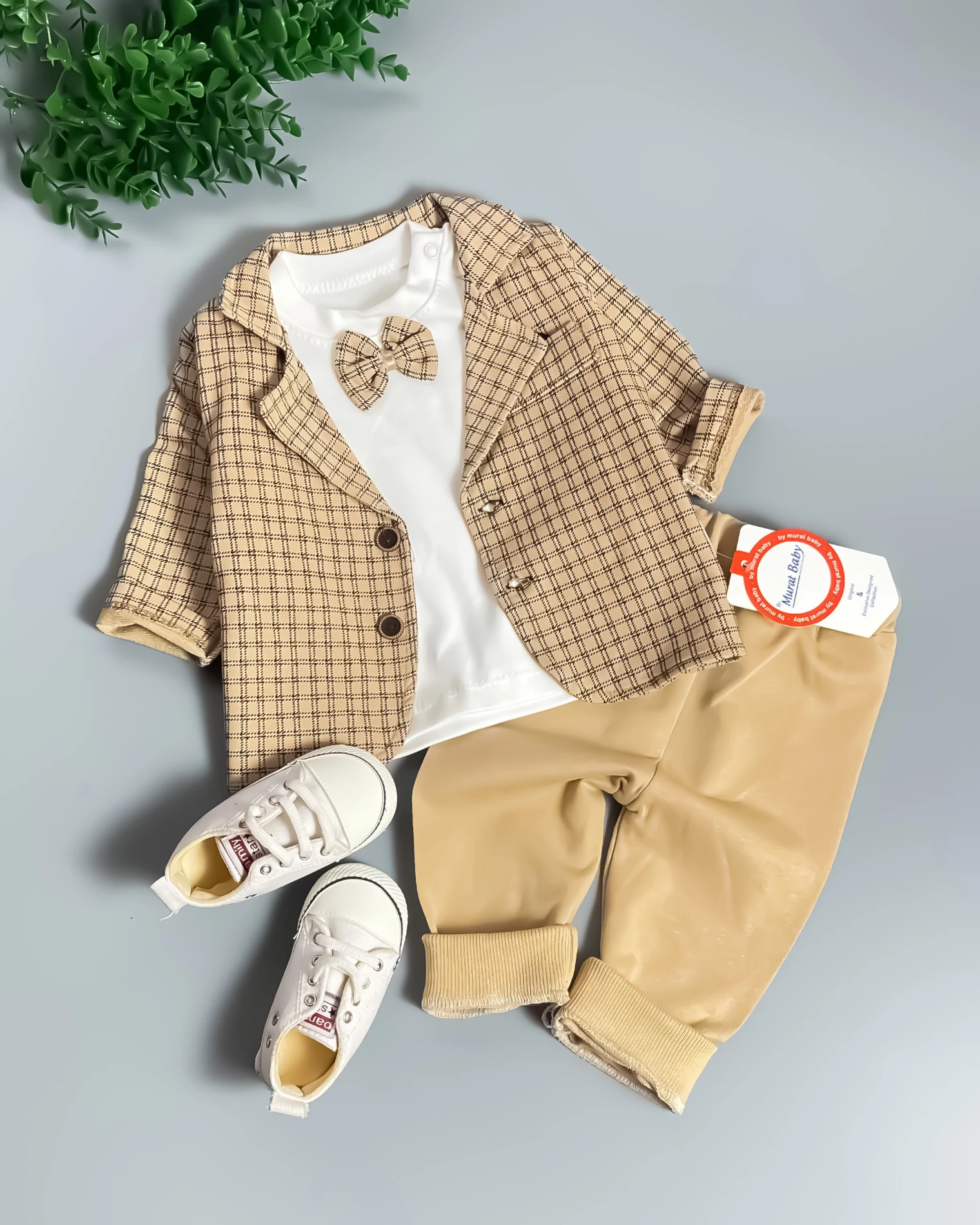 Miniapple Ceketli Küçük Kareli Papyonlu Badili 3’lü Bebek Takım Elbisesi - AÇIK KAHVE
