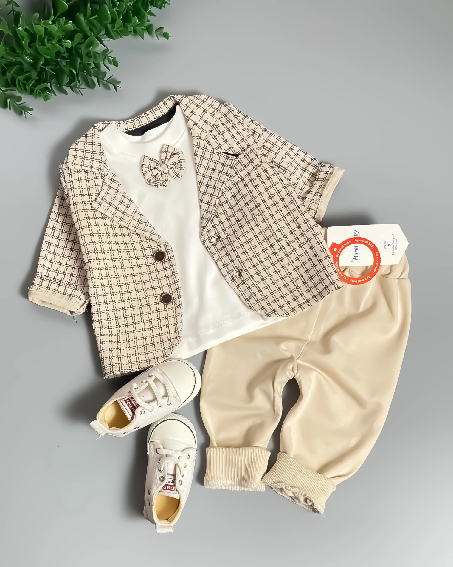 Miniapple Ceketli Küçük Kareli Papyonlu Badili 3’lü Bebek Takım Elbisesi - KREM