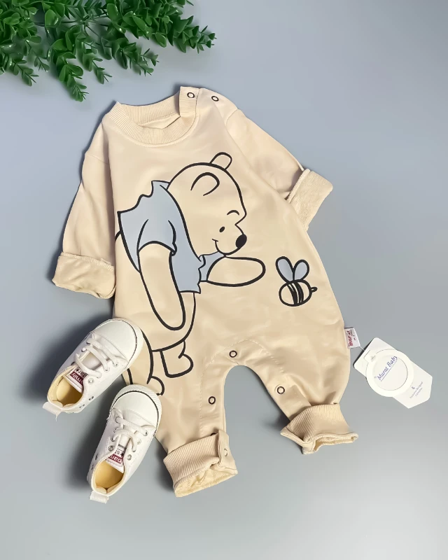 Miniapple Wini The Poh ve Arı Baskılı Omuzdan Çıtçıtlı Bebek Tulumu - FÜME