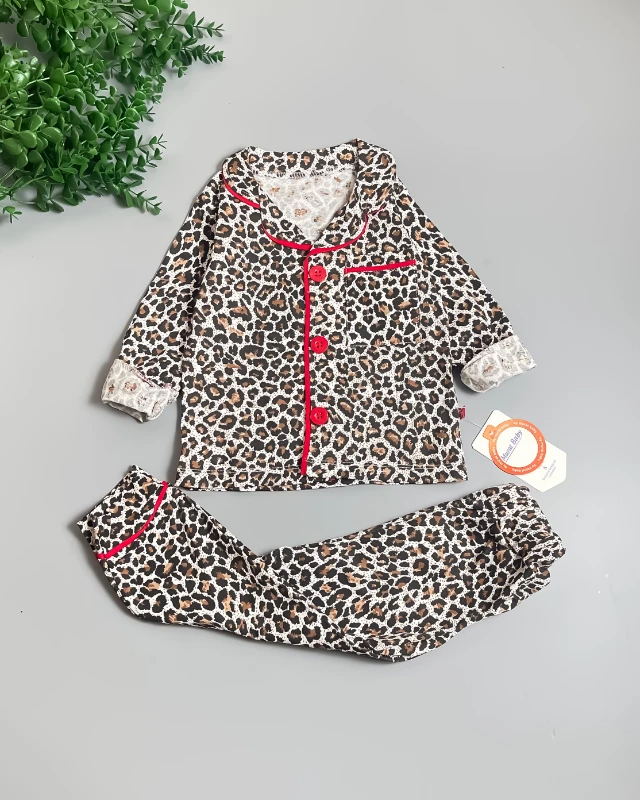 Miniapple Büyük Yaş Leopar Desenli Kırmızı Düğmeli 2’li Çocuk Pijama Takımı