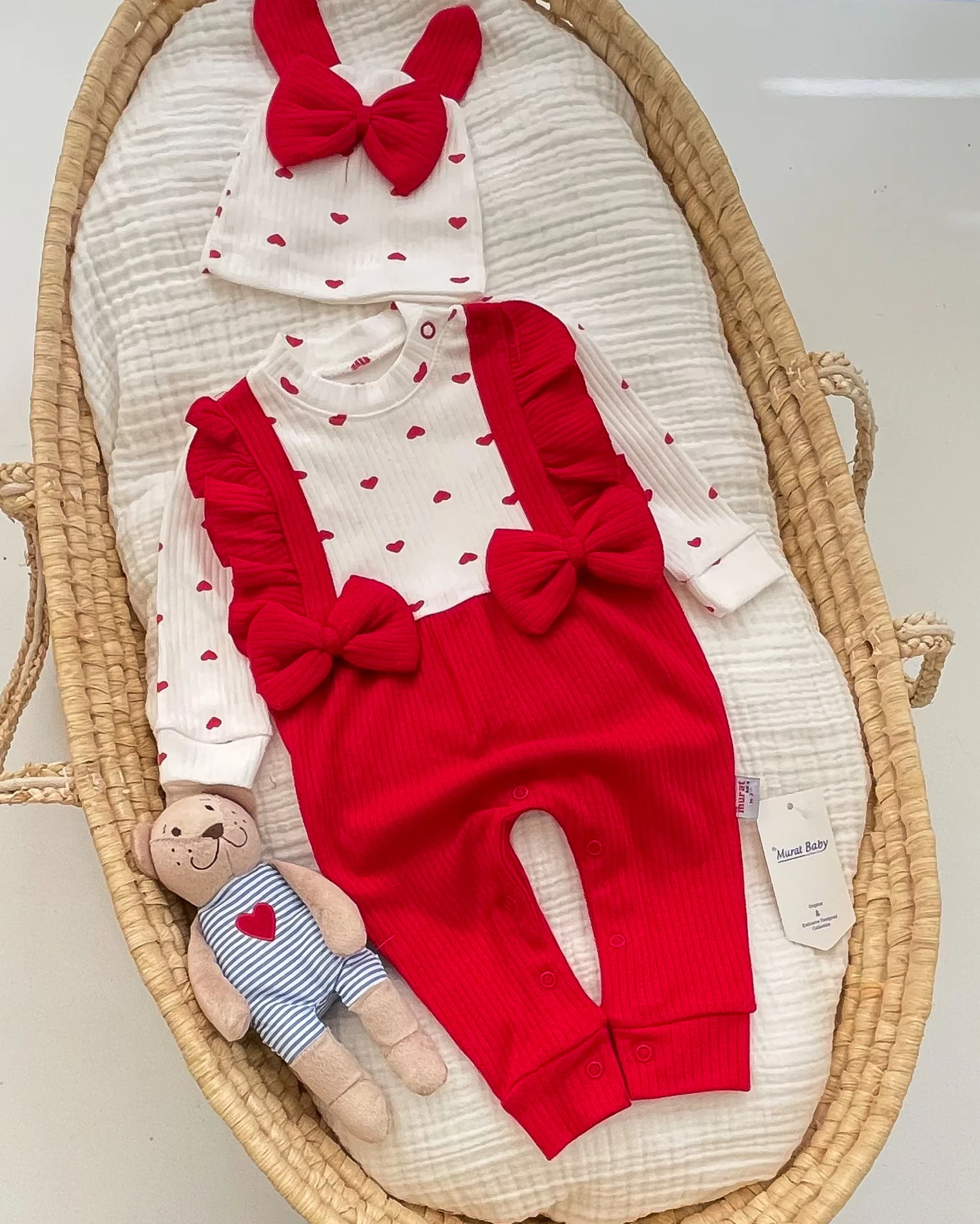 Miniapple Büyük Çift Fiyonklu Badisi Kalpli Şapkalı Bebek Tulumu - Beyaz Kırmızı