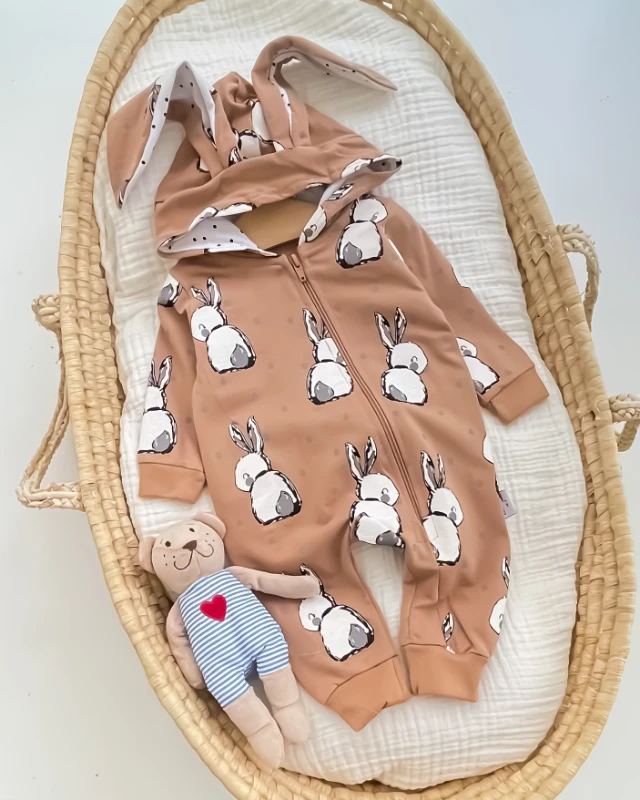Miniapple Arkası Dönük Tavşan Baskılı Kulaklı Kapüşonlu Bebek Tulumu