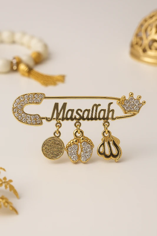 Maşallah Yazılı Taşlı Altın Kaplama Yaka İğnesi - Model 8