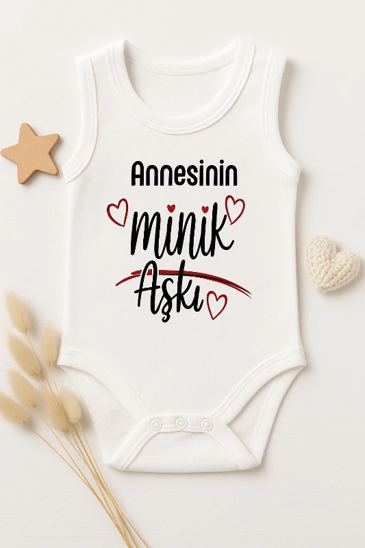 Askılı Annesinin Minik Aşkı Baskılı Çıtçıtlı Bebek Badi