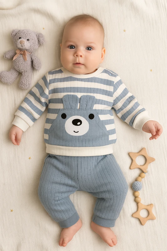Önden Cepli Ayıcık Nakışlı Çizgili Raporlu Kumaş 2’li Bebek Takım