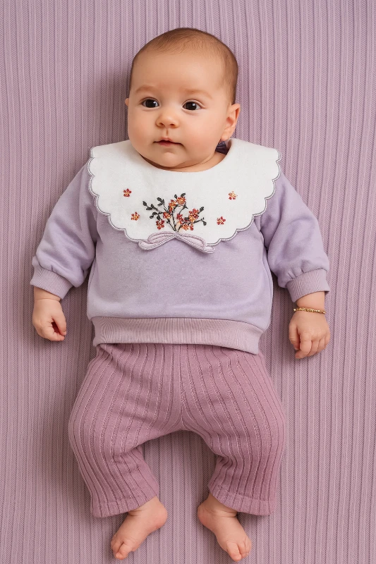 Önlük Yakalı Çiçek Nakışlı 2’li Bebek Takım